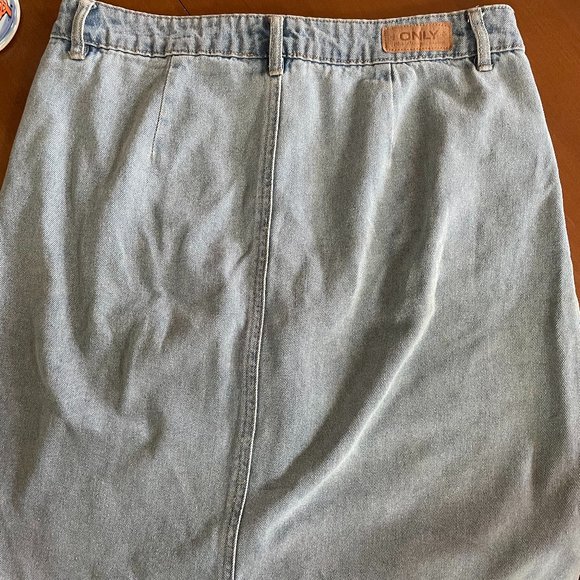 Denim Skirt - Picture 4 of 5